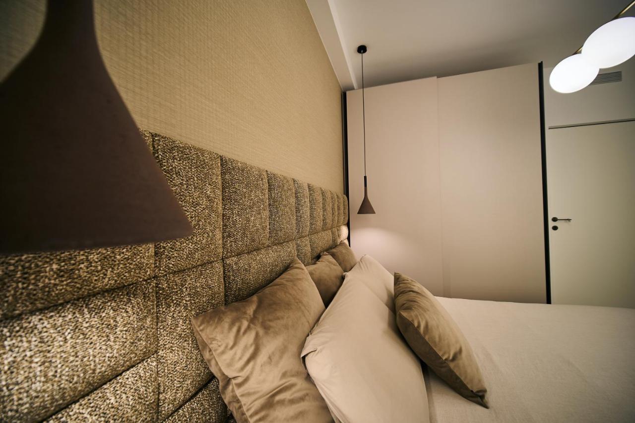 Luxury & Central Apartment Milaan Buitenkant foto
